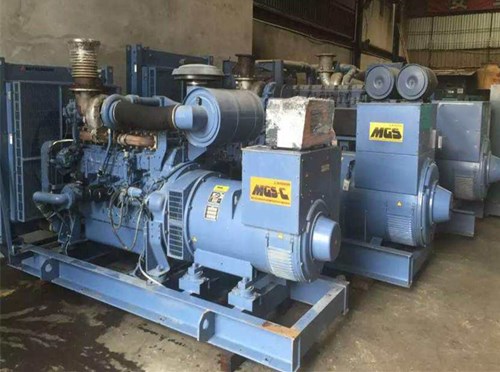 昌乐发电机组带负载降电压是什么原因照成的？