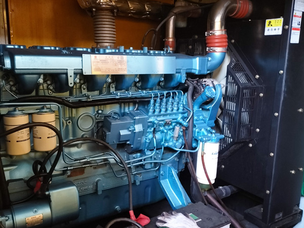 昌乐磷酸铁锂蓄电池的使用寿命与哪些因素有关？