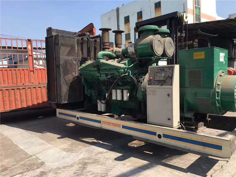 昌乐如何判断柴油发电机组的机油温度是否达到了合适的预热温度？